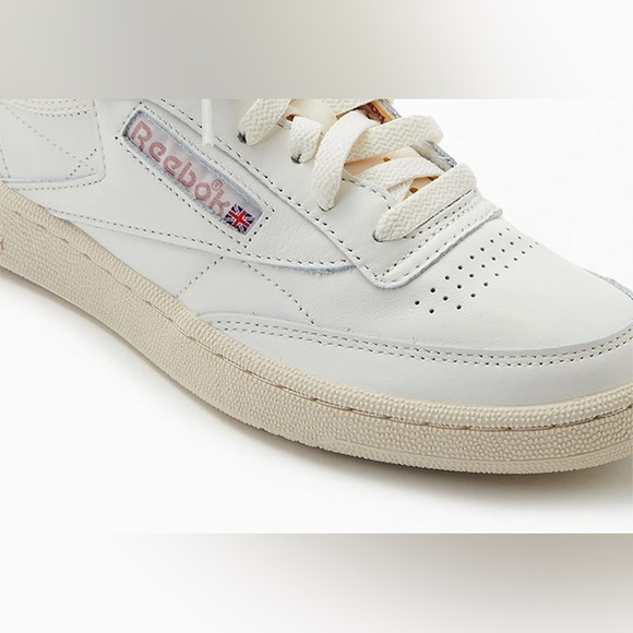 REEBOK Club C in Pink/White - Picture 4 of 11